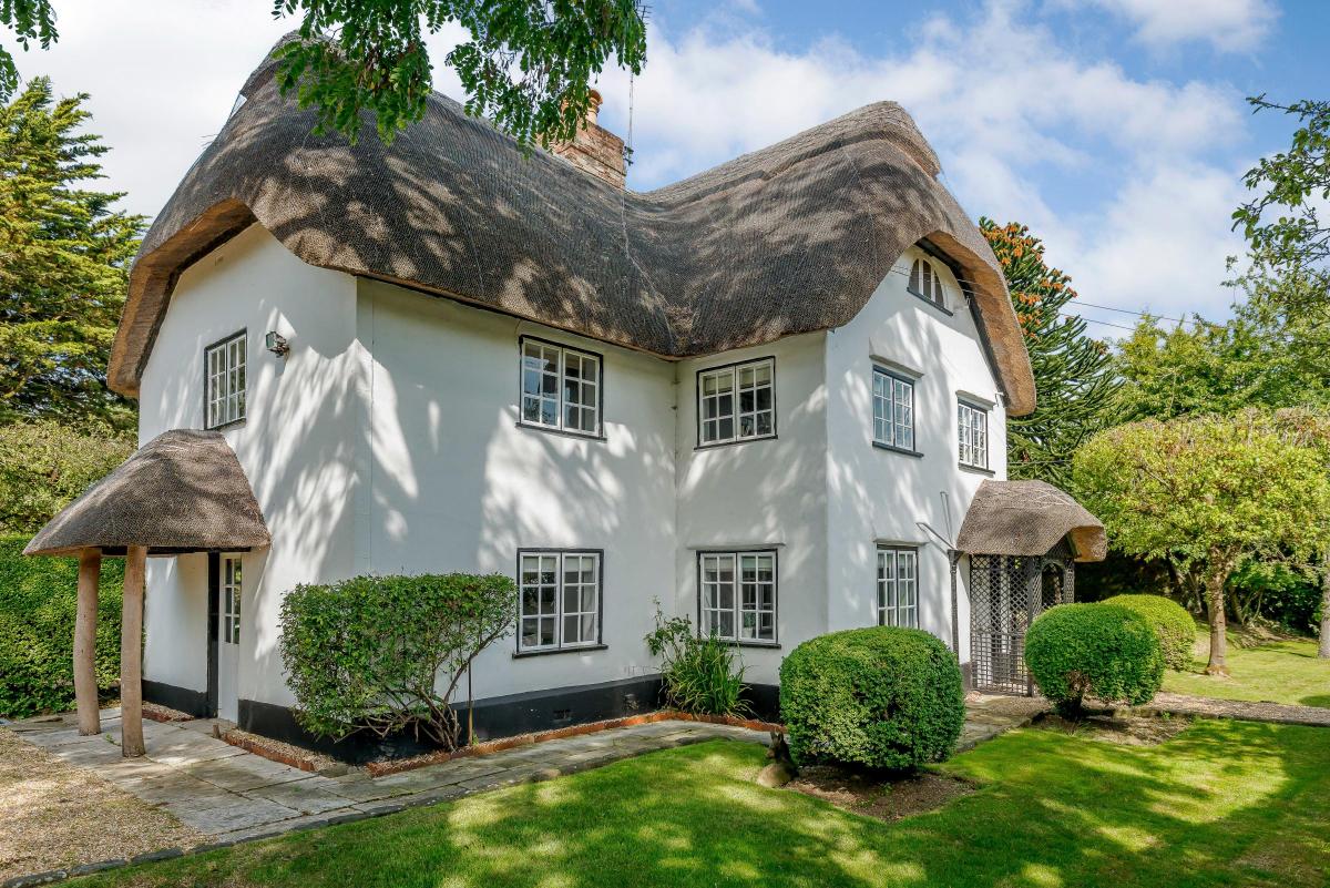 Cottage That Inspired Goldilocks And The Three Bears For Sale For