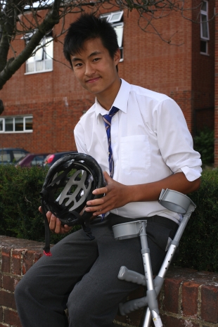 teenager bike helmet